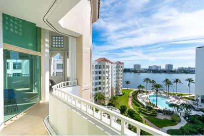 300 SE 5th Avenue #8140, Boca Raton, FL 33432 - Photo 21