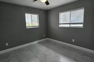 933 W 7th St, Riviera Beach, FL 33404 - Photo 13