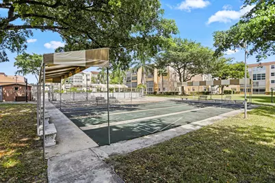 2811 Somerset Drive #404, Lauderdale Lakes, FL 33311 - Photo 21