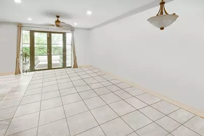 120 Via Villagio, Hypoluxo, FL 33462 - Photo 5