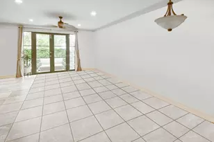 120 Via Villagio, Hypoluxo, FL 33462 - Photo 5