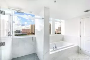 400 Sunny Isles Blvd, Sunny Isles Beach, FL 33160 - Photo 25