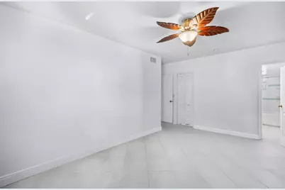 658 NE 6th Court E #E, Boynton Beach, FL 33435 - Photo 21