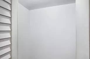 658 NE 6th Ct E, Boynton Beach, FL 33435 - Photo 23