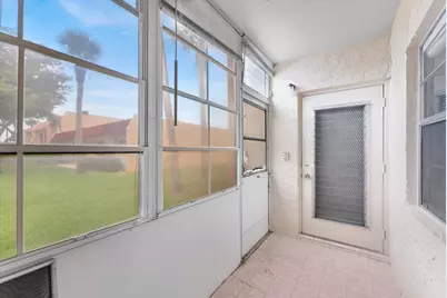 117 Lake Dora Drive, West Palm Beach, FL 33411 - Photo 13