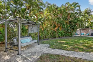 736 NE 34th Ct, Oakland Park, FL 33334 - Photo 41