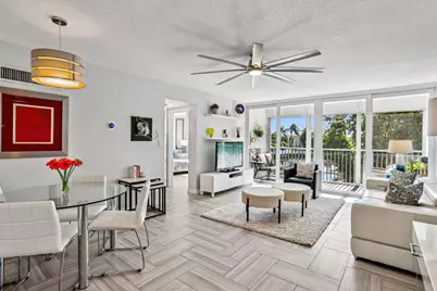 698 NE Spanish River Boulevard #24, Boca Raton, FL 33431 - Photo 1