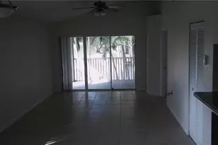 19201 Glenmoor Dr, West Palm Beach, FL 33409 - Photo 7