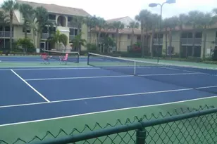 19201 Glenmoor Dr, West Palm Beach, FL 33409 - Photo 11