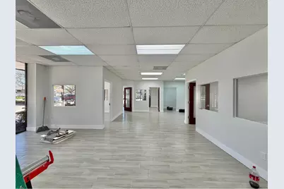 2540 Metrocentre Boulevard #3, West Palm Beach, FL 33407 - Photo 9