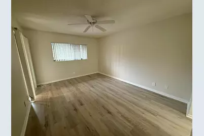 15401 Pembridge Avenue #38, Delray Beach, FL 33484 - Photo 13