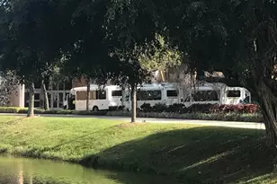 64 Flanders B, Delray Beach, FL 33484 - Photo 27