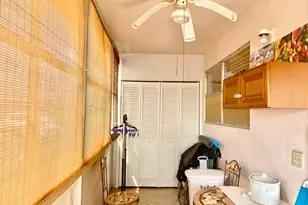 64 Flanders B, Delray Beach, FL 33484 - Photo 17