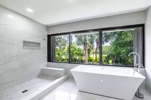 2517 Presidential Way, West Palm Beach, FL 33401 - Photo 17