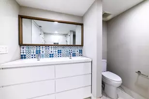 2517 Presidential Way, West Palm Beach, FL 33401 - Photo 29