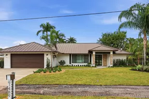 1489 SW Pine Tree Ln, Palm City, FL 34990 - Photo 5