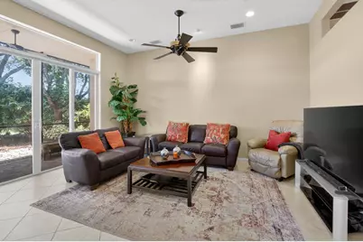 6959 Imperial Beach Circle, Delray Beach, FL 33446 - Photo 13