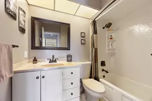 5861 La Paseos Dr, Greenacres, FL 33463 - Photo 9