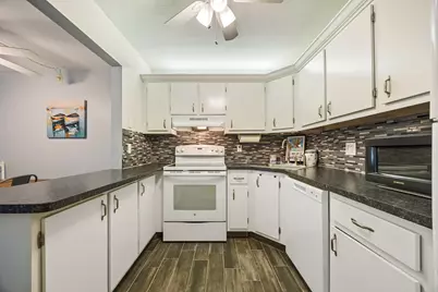 5861 La Paseos Drive #D-2, Greenacres, FL 33463 - Photo 3