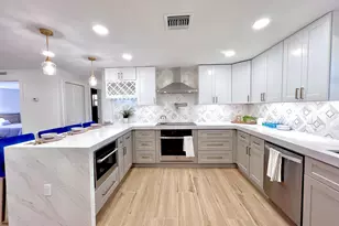 118 SW 9th Ave, Delray Beach, FL 33444 - Photo 3