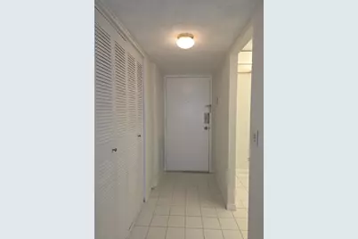 470 Executive Center Drive #2k, West Palm Beach, FL 33401 - Photo 3