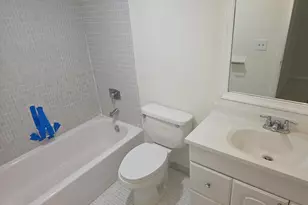 470 Executive Center Dr, West Palm Beach, FL 33401 - Photo 21