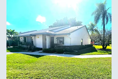 8462 Boca Glades Boulevard E, Boca Raton, FL 33434 - Photo 19