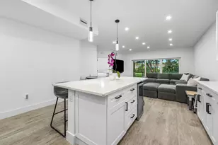 6229 Graycliff Dr, Boca Raton, FL 33496 - Photo 7