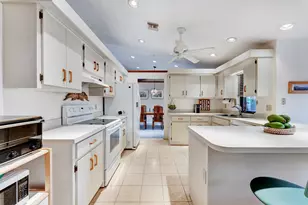 1059 Wynndale Way, Lantana, FL 33462 - Photo 17