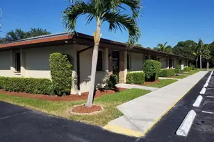 1805 S 25th St, Fort Pierce, FL - Photo 1