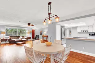 3035 SE Glasgow Dr, Stuart, FL 34997 - Photo 11