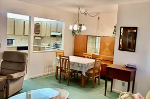 423 Pine Glen Ln, Greenacres, FL 33463 - Photo 5