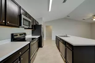 381 SW Todd Ave, Port Saint Lucie, FL 34983 - Photo 7