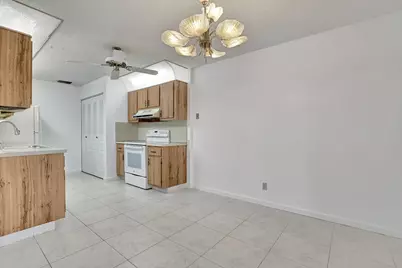 3438 Theo Way, West Palm Beach, FL 33417 - Photo 11