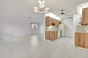 3438 Theo Way, West Palm Beach, FL 33417 - Photo 5