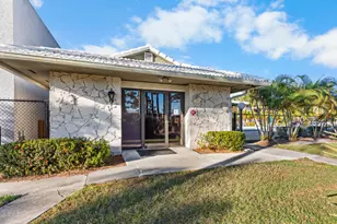 2302 SE Round Table Dr, Port Saint Lucie, FL 34952 - Photo 39