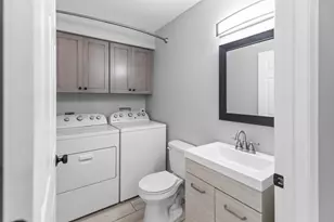 2302 SE Round Table Dr, Port Saint Lucie, FL 34952 - Photo 17
