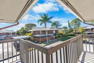 2302 SE Round Table Dr, Port Saint Lucie, FL 34952 - Photo 5