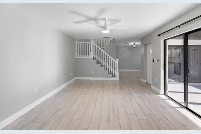 2302 SE Round Table Drive #B, Port Saint Lucie, FL 34952 - Photo 7