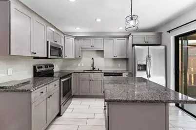 2302 SE Round Table Drive #B, Port Saint Lucie, FL 34952 - Photo 13