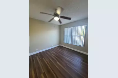 1517 Lake Crystal Drive #E, Royal Palm Beach, FL 33411 - Photo 11