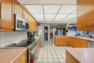 940 SW 69th Ave, Plantation, FL 33317 - Photo 7