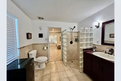 5570 SW 9th Court, Margate, FL 33068 - Photo 33