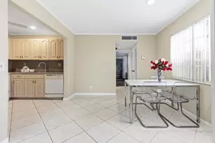 95 Burgundy B, Delray Beach, FL 33484 - Photo 11
