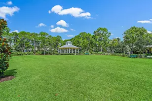 238 W Thatch Palm Cir, Jupiter, FL 33458 - Photo 29