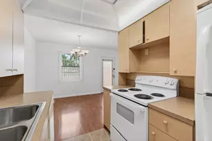 2015 Cornwall A, Boca Raton, FL 33434 - Photo 19