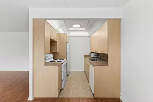 2015 Cornwall A, Boca Raton, FL 33434 - Photo 15