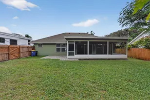 9275 SE Mercury St, Hobe Sound, FL 33455 - Photo 43