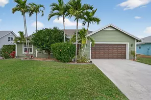 9275 SE Mercury St, Hobe Sound, FL 33455 - Photo 1