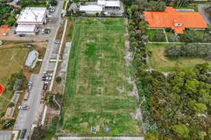 9275 SE Mercury St, Hobe Sound, FL 33455 - Photo 57